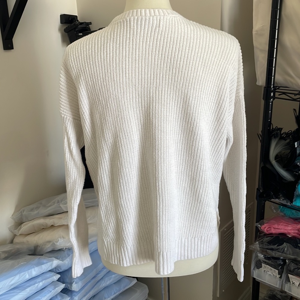 Sweater - Picture 4 of 4